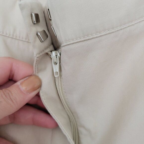 Talbots  Cropped Pants  Beige Bridge size 16p - Picture 3 of 10